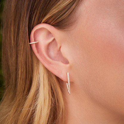 NATURAL DIAMOND EAR CUFF